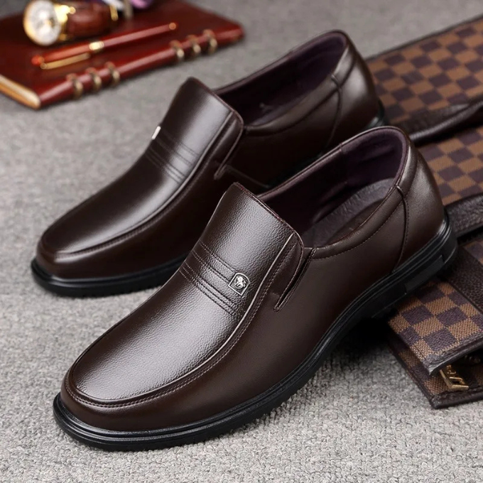 MOCASSINS EN CUIR POUR HOMME